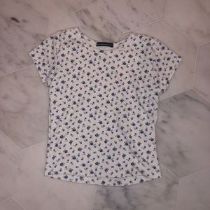 Brandy Melville short sleeve floral top
